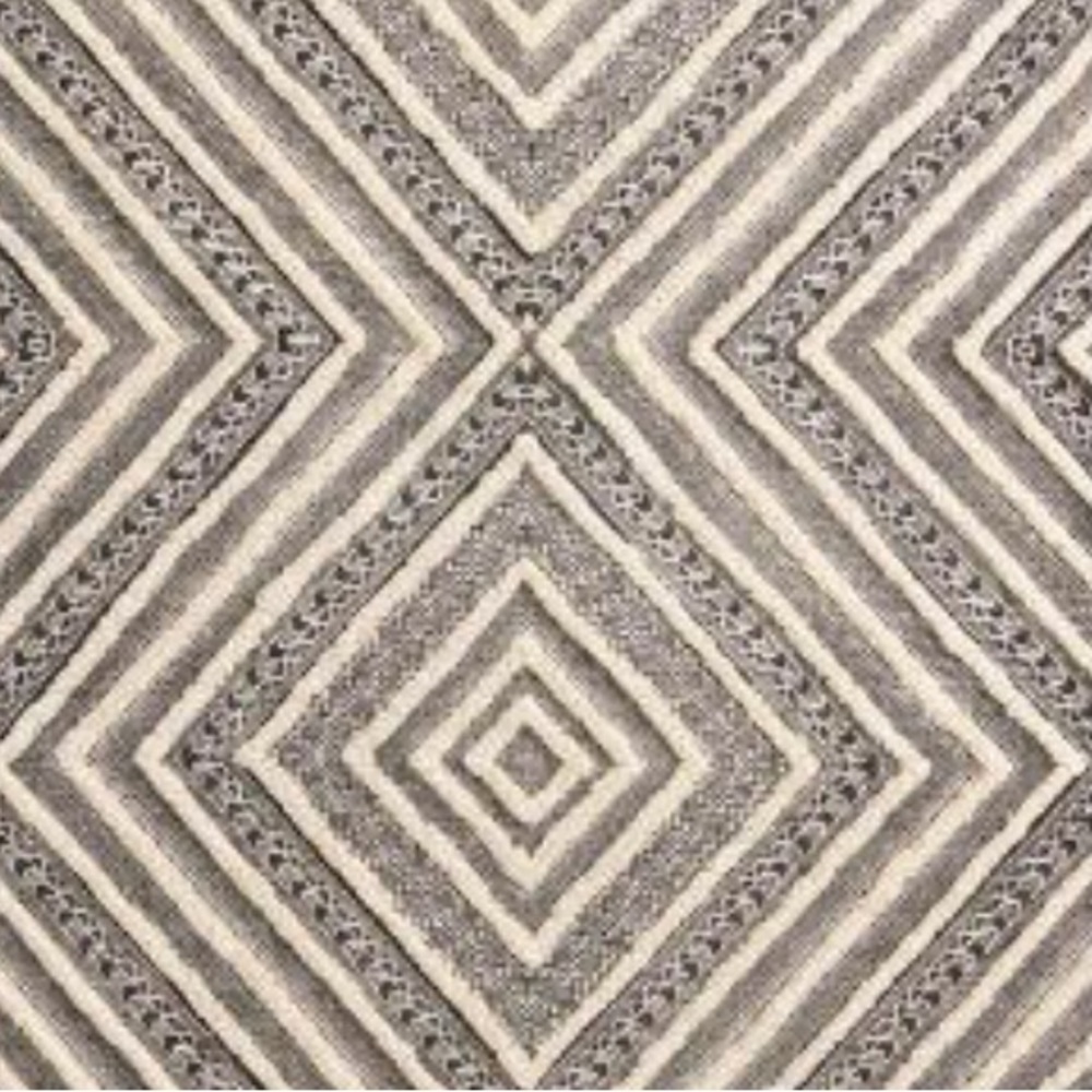 NWT - BOHO RUG - Picture 6 of 10